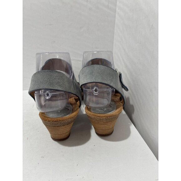 SOFFT Vaden Wedges CHAMBRAY COLOR Sandal size 8.5 Blue - Picture 3 of 7